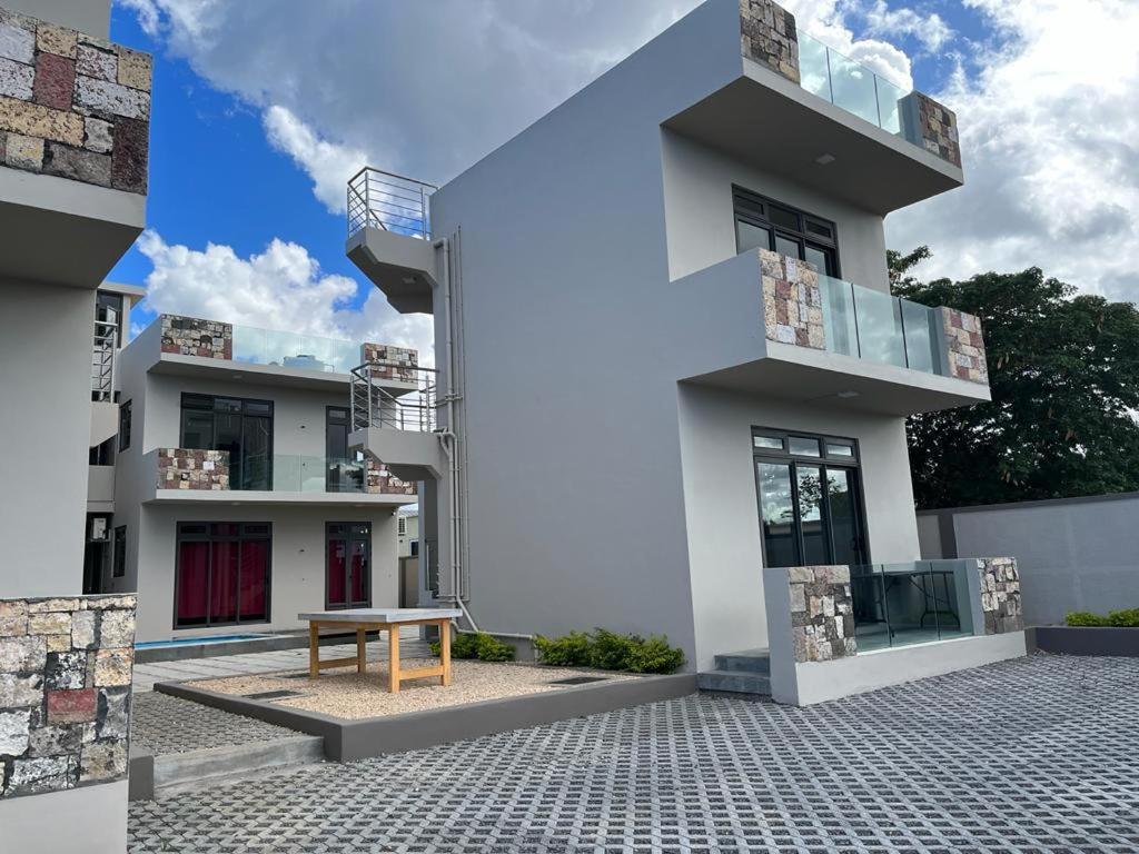 Flic-en-Flacq John House 2 Bedrooms No 4 מראה חיצוני תמונה
